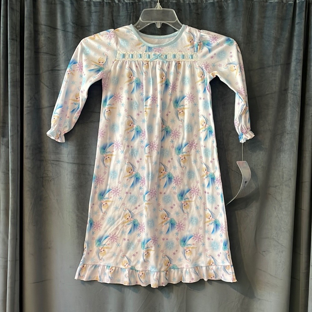 5T Elsa from Frozen nightgown. NEW